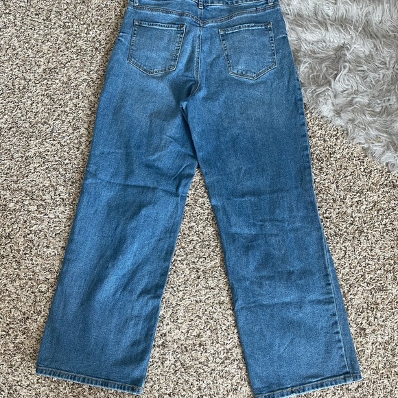 SO Wide Leg Multi Button Jeans - Picture 6 of 10